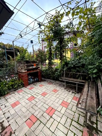 Дальницька вул., 39