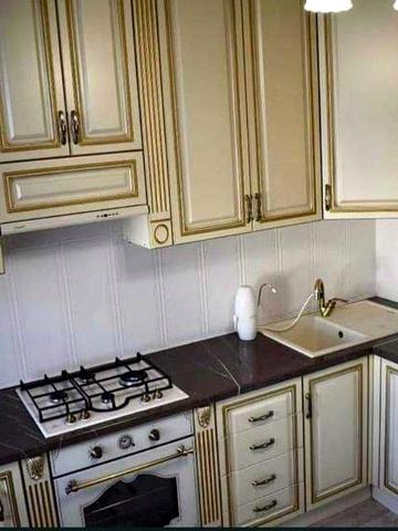 Лесі Українки просп. (Пушкіна), 6