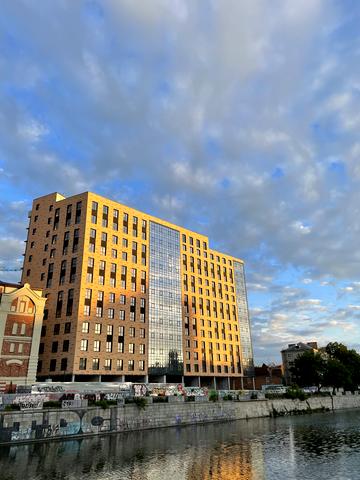 Юлія Чигирина вул., 13