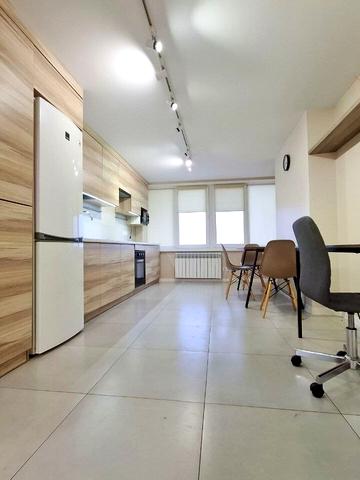 Михайла Донця вул., 2-А