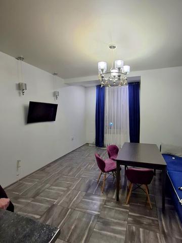 Нагірна вул., 6б