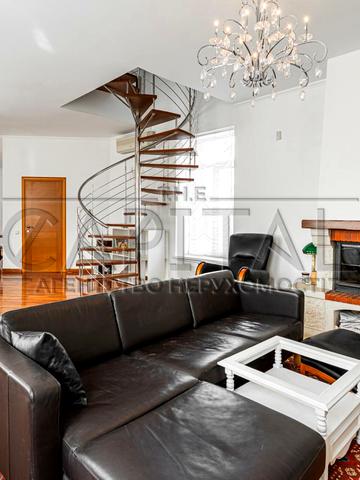 Велика Васильківська вул. (Червоноармійська), 18