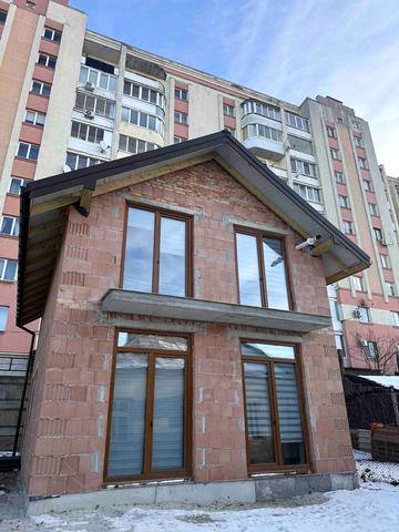 Тараса Шевченка вул., 113