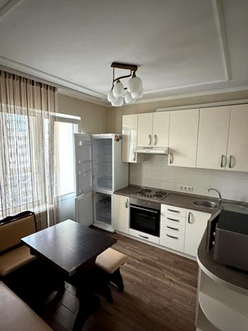 Софії Русової вул., 7