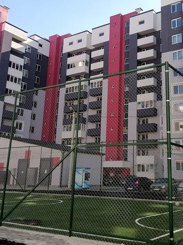 Романа Шухевича вул., 3