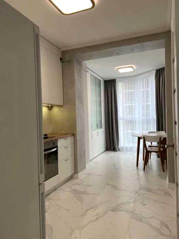 Миру вул., 2-В