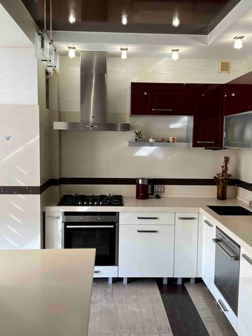 Щепова вул., 4