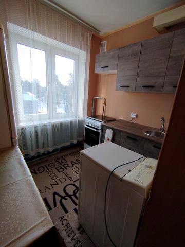 Поліська вул., 14