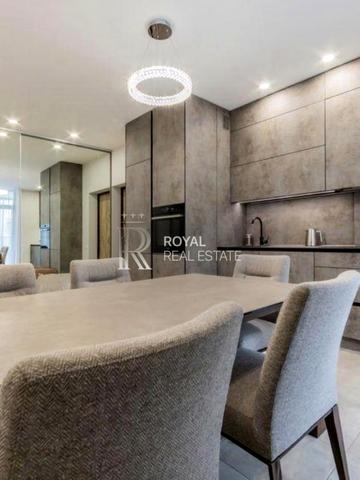 Набережно-Рибальська дорога вул., 3