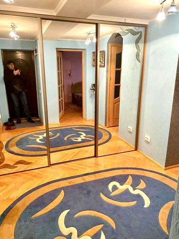 Лева Галицького вул., 18б