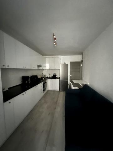 Романа Шухевича вул., (Будинок 3)