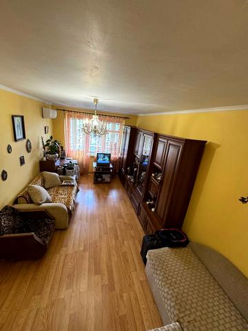 Володимира Великого вул. (Артема), 39