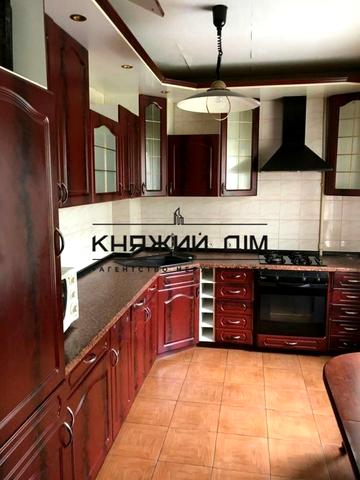 Червоної Калини просп. (Володимира Маяковського), 35-А