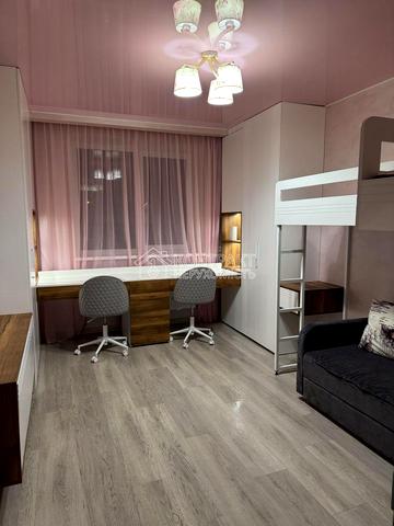 Кричевського вул., 35