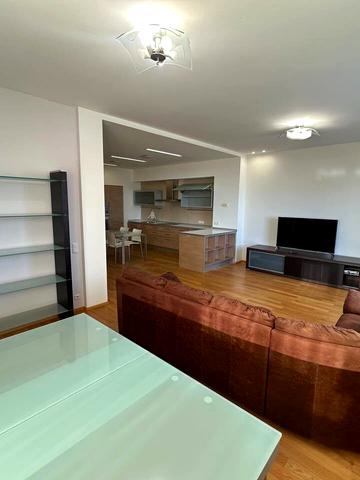 Володимира Вернадського вул. (Дзержинського), 35-Б