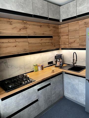 Генерала Григоренка вул., 65