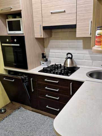 Антона Головатого вул., 4а