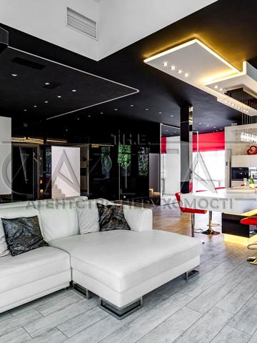 центральна