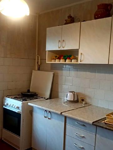 Автозаводська вул., 93