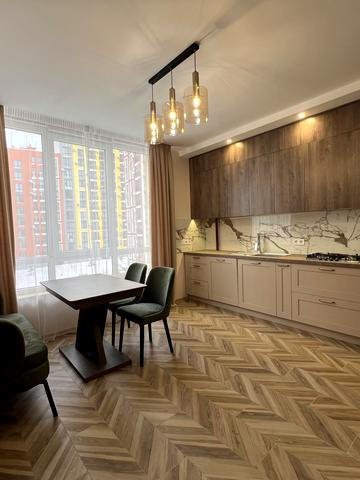 Тараса Шевченка вул., 60/10