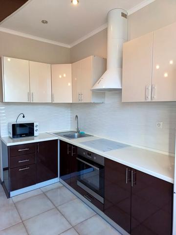 Перлинна вул., 6