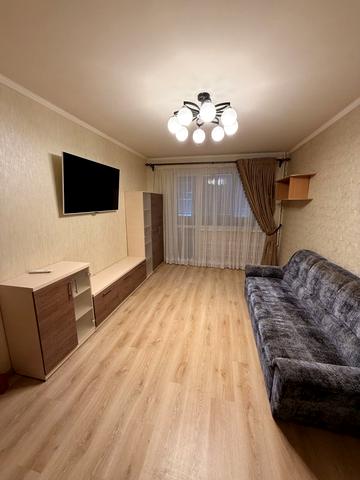 Валентинівська вул. (Блюхера), 40