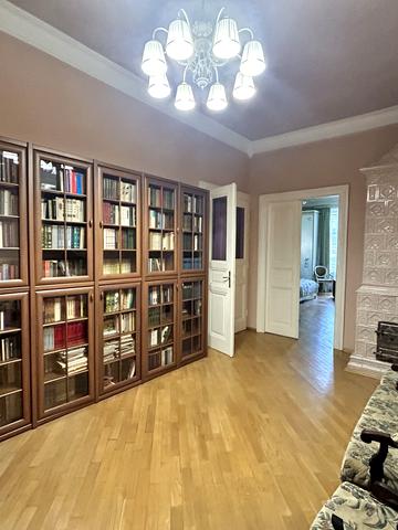 Личаківська вул. (), 34