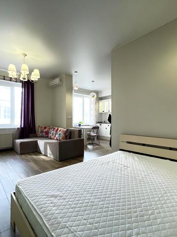 Валерія Самофалова вул. (Каманіна), 16а/2