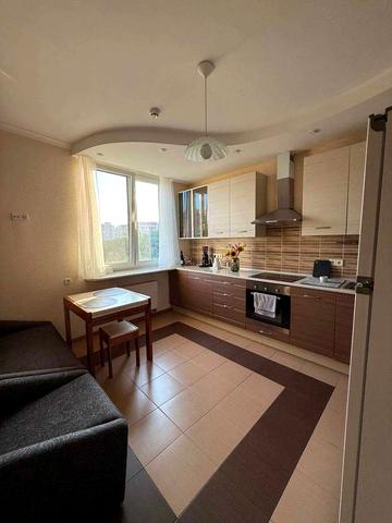 Юлії Здановської вул. (Ломоносова), 73-Г