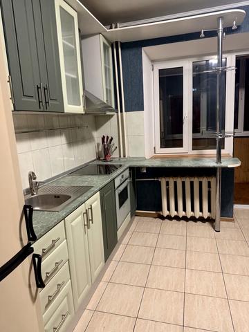 Вишняківська вул., 9