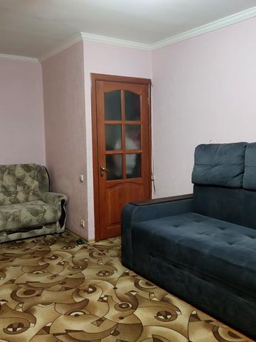 Космічна вул., 4