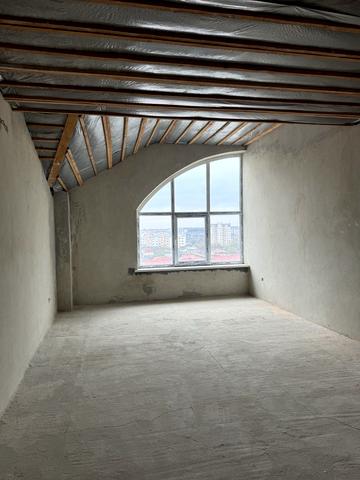 Богдана Хмельницького вул., 51е