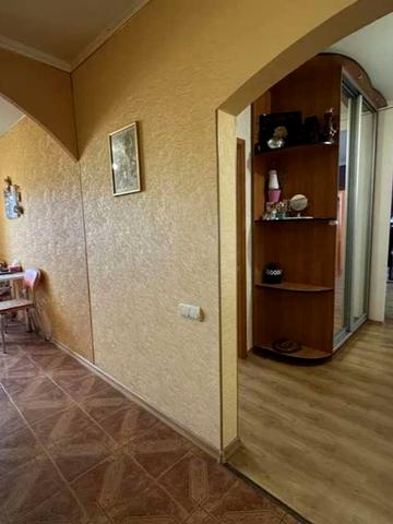 Амосова вул. (Корчагінців), 9