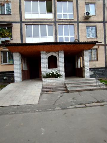 Слобожанський просп. (Газети "Правда"), 18