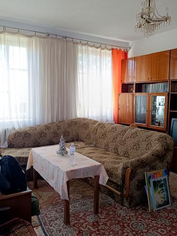 Євгена Колісниченка вул.