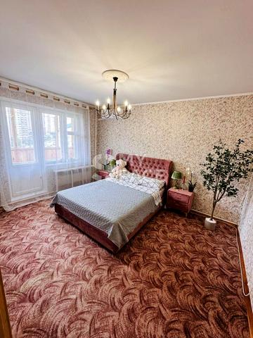 Бориса Гмирі вул., 5