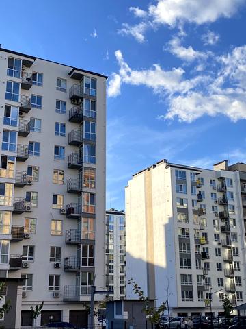 Сімейна вул., 5