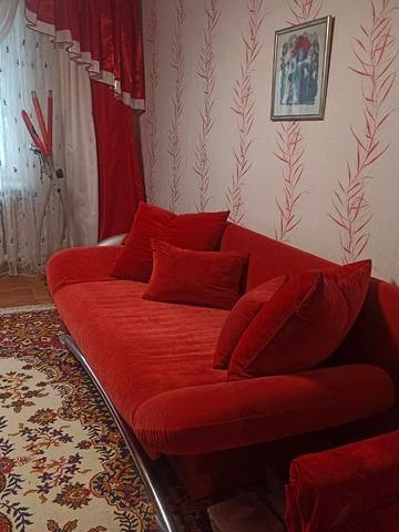 Івана Франка вул., 32