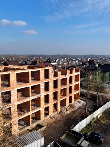 Володимира Стельмаха вул. (Курчатова), 70Б