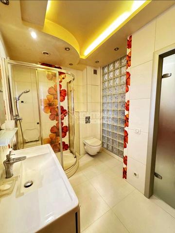 Петра Григоренка просп. (Маршала Жукова), 14