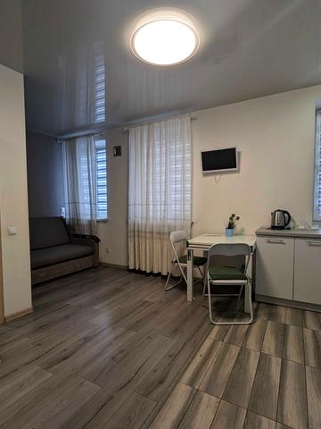 Берегова вул., (Будинок 1)