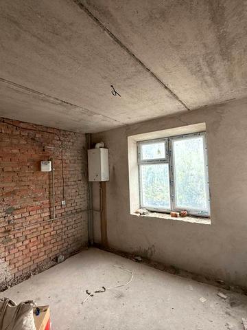 Інститутська вул., 6б