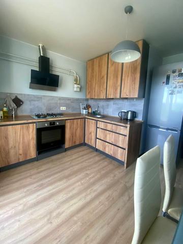 Будівельників вул., 5/2