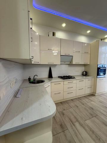 Старокостянтинівське шосе, (Будинок 3)