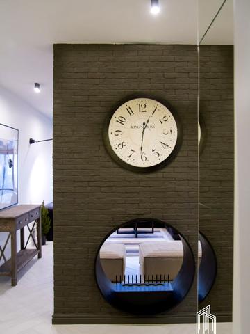 Дніпровська набережна вул., 14-Б