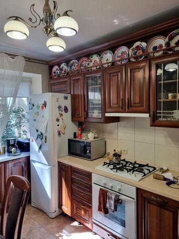 Тершаковців вул. (), 2