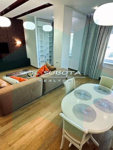 Юрія Горовця вул. (Гусенка), 17