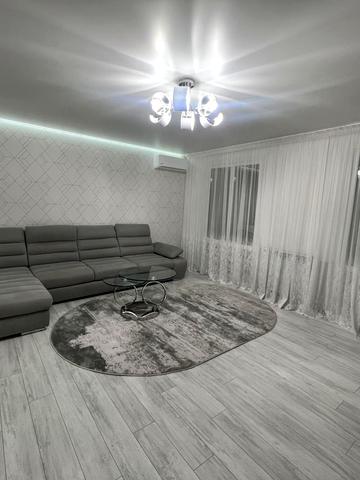 Сяйво вул., 11