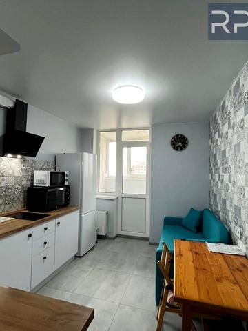 Приміська вул., 24