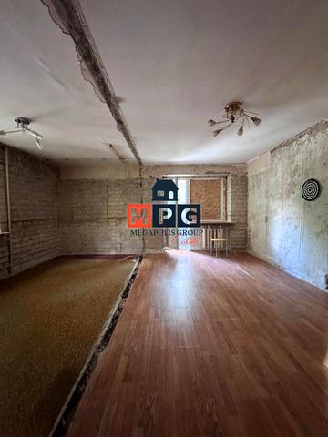 Отакара Яроша вул., 7